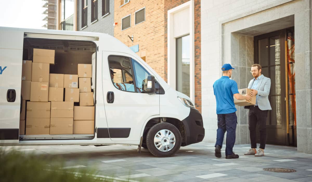 Letzte Meile Logistik Paketzustellung - die Letzte Meile in der Logistik