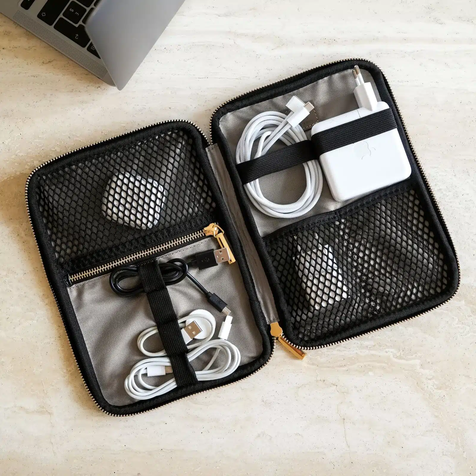 ameli-technopark-cable-organizer-black-golden-hardware-classic-02